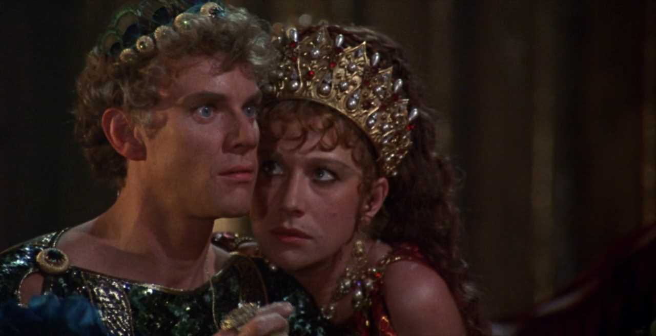 Malcolm McDowell and Helen Mirren in CALIGULA